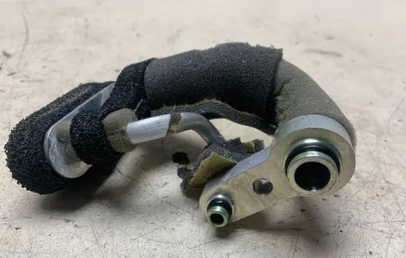Mazda 6 Air conditioning (A/C) pipe/hose