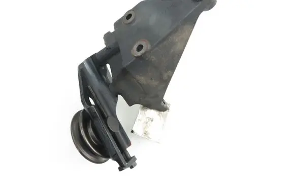 Suzuki Grand Vitara I Generator/alternator bracket 