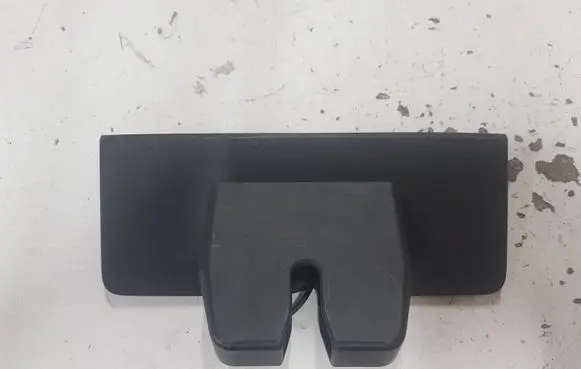 Volvo XC60 Tailgate/boot lid lock trim 31299891