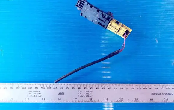 Audi A4 S4 B7 8E 8H Airbag deployment crash/impact sensor 8E0959651A