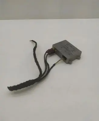 Audi A4 S4 B8 8K Antenna control unit 8J0035456A