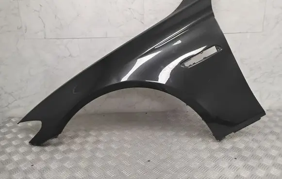 BMW 5 F10 F11 Fender