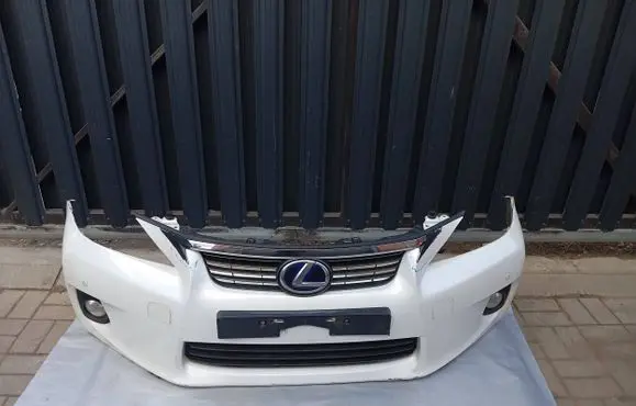 Lexus CT 200H Front bumper 52119-76907 5211946901
