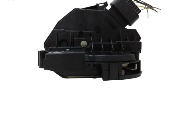 Ford Focus Rear door lock BM5AA26412AE 921764104