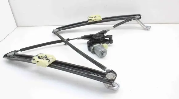 Seat Ateca Front door window regulator with motor 5Q0959802C