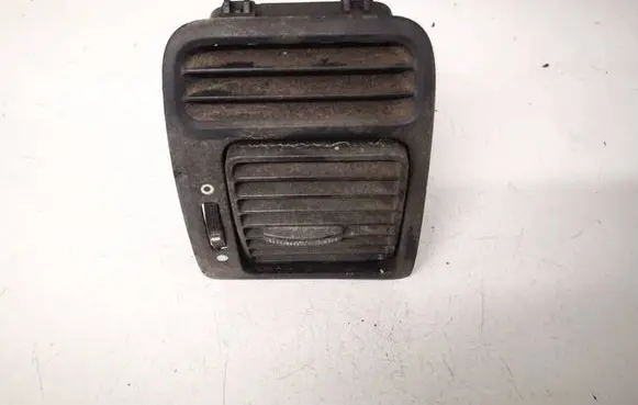 Honda CR-V Dash center air vent grill 77640S9A00