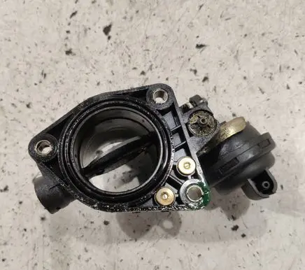 Renault Scenic II - Grand scenic II Throttle valve