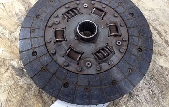 Clutch pressure plate