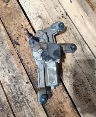 Toyota Corolla Verso E121 Rear window wiper mechanism 