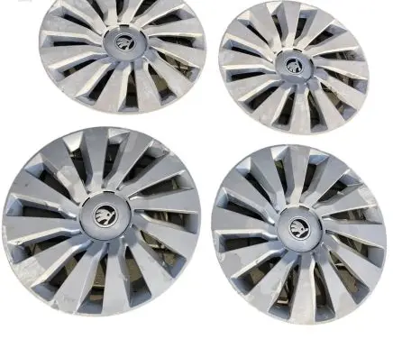 Skoda Octavia Mk3 (5E) R15 wheel hub/cap/trim 5E0601147G