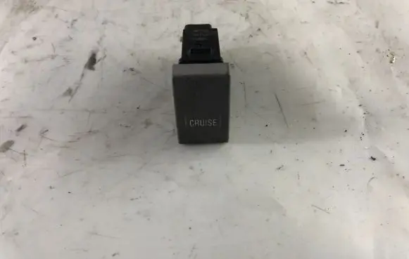 KIA Sorento Cruise control switch 932103E010