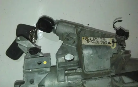 Ford Mondeo MK I Ignition lock