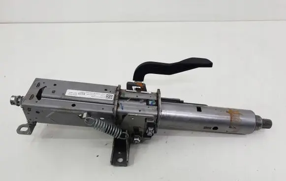 BMW 2 Active Tourer U06 Steering wheel axle