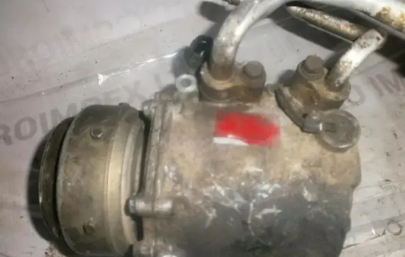 Mitsubishi Montero Air conditioning (A/C) compressor (pump) MR360532