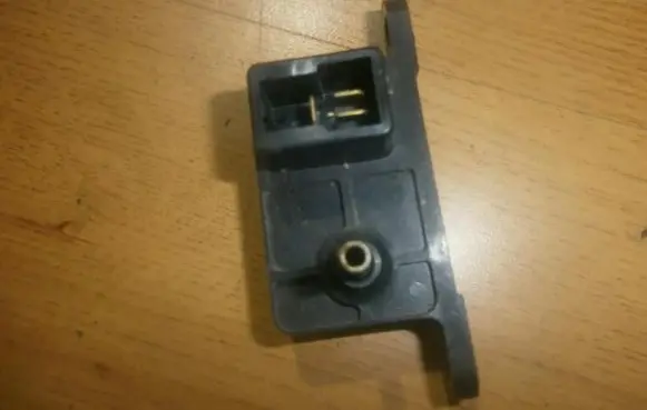Nissan Sunny Air pressure sensor PS1801D