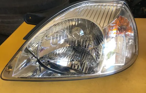 KIA Rio Headlight/headlamp