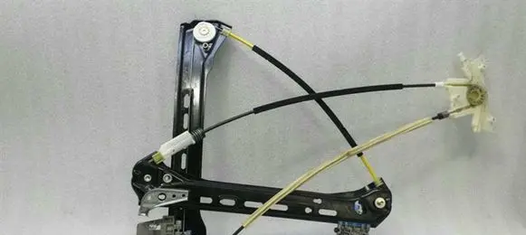 Mercedes-Benz AMG GT R190 C190 Front door electric window regulator A1907200146