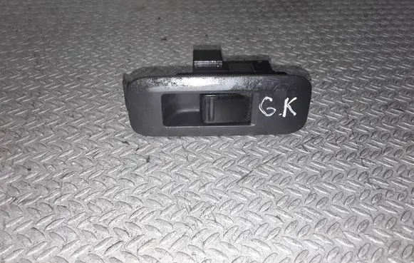 Nissan Primera Electric window control switch 25411AV600
