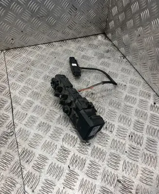 Jeep Cherokee XJ Electric window control switch 56042280AB