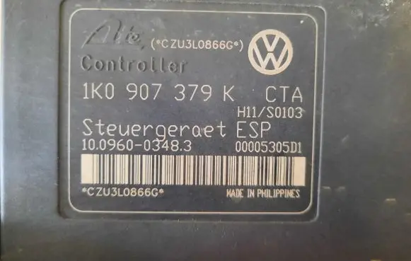 Volkswagen Golf IV ABS Pump 1KO907379K