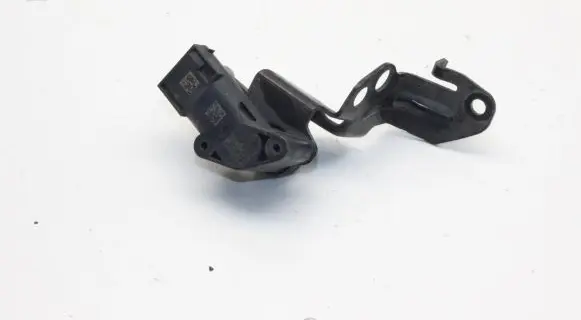 BMW 2 F44 Headlight/headlamp level sensor 6895466