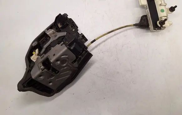 BMW 7 G11 G12 Rear door lock 2590771 51212590771 51227281957