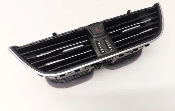 Ford Focus Dash center air vent grill JX7B19K617