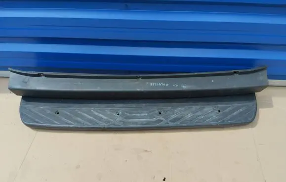 Mercedes-Benz Sprinter W906 Rear bumper mounting bracket A9068802571