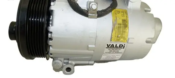 Ford Focus C-MAX Air conditioning (A/C) compressor (pump) 4M5H19D629AD
