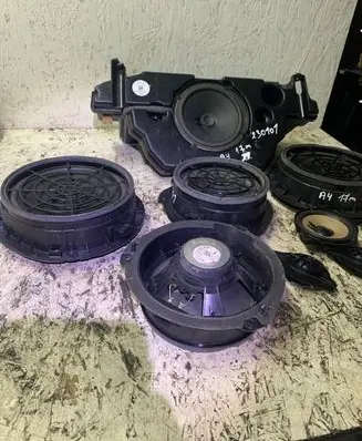 Audi A4 S4 B9 Audio system kit 8W5035411 8W9035382