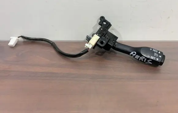 Toyota Auris E180 Cruise control stalk 2962030