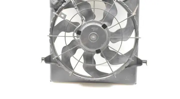 KIA Ceed Radiator cooling fan shroud