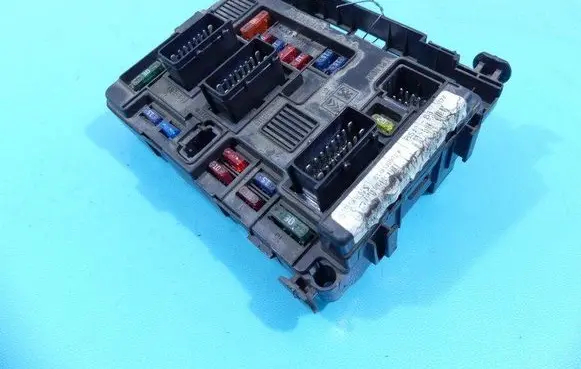 Citroen C5 Central body control module S118470003E IMPRK1321475