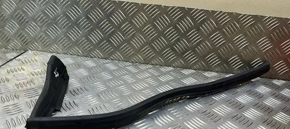 Mercedes-Benz E W212 Engine compartment rubber A2126280098