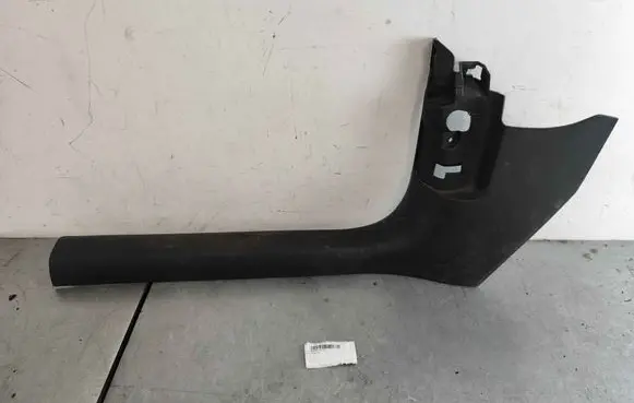 Audi Q2 - Foot area side trim 81B867271A