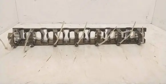 BMW 3 E36 Other cylinder head part 1722305