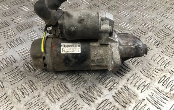 Subaru Forester SG Starter motor 23300AA460 M000T20171 2Y05