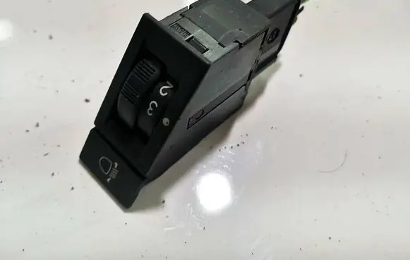 Peugeot 406 Headlight level height control switch 