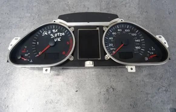 Audi Q7 4L Speedometer (instrument cluster) 5J-4DRU7G 5550007301