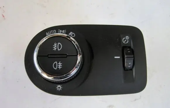 Opel Astra K Central console control unit 39050760