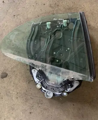 BMW M6 Rear door window regulator with motor 7008630 7008628