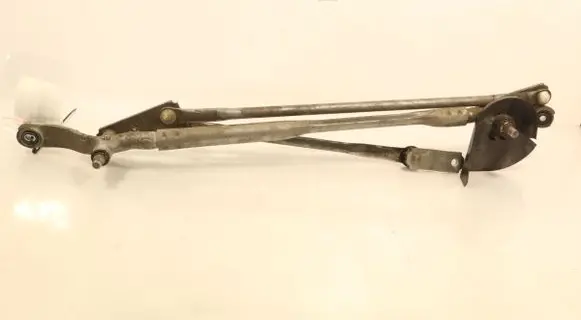 Mitsubishi Outlander Front wiper linkage 571A3