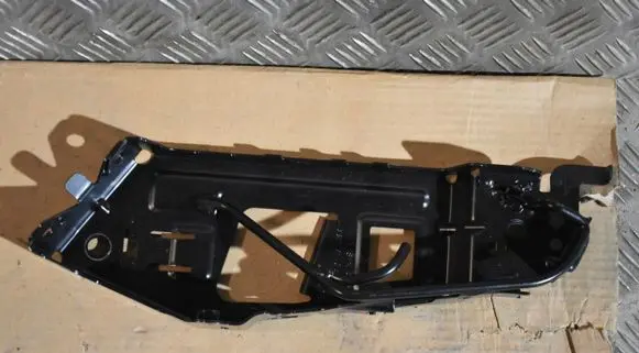 Audi Q8 Front bodywork piece 4M8857791A555525