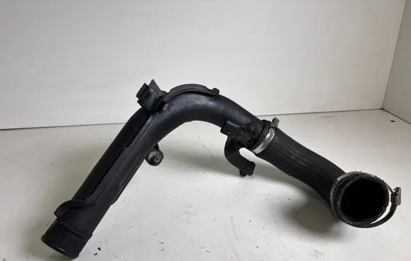 Volkswagen Golf VI Intercooler hose/pipe 1K0145770AE