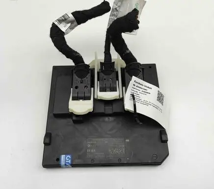 Audi A3 S3 8V Central body control module A2C10391004 5Q0937084CP