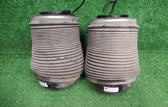 Jeep Grand Cherokee Rear air suspension bag/shock absorber P68258355AB
