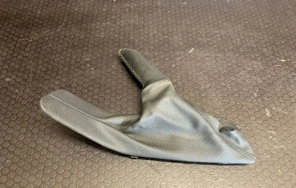 BMW X1 E84 Handbrake trim 2Y00100000102 299191802 7B004009J0102