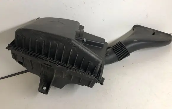 Volvo S80 Air filter box