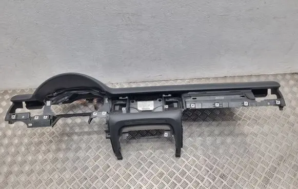 Audi A8 S8 D3 4E Dashboard 4E1857001G