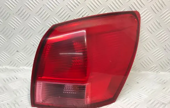 Nissan Qashqai+2 Rear/tail lights 89070312